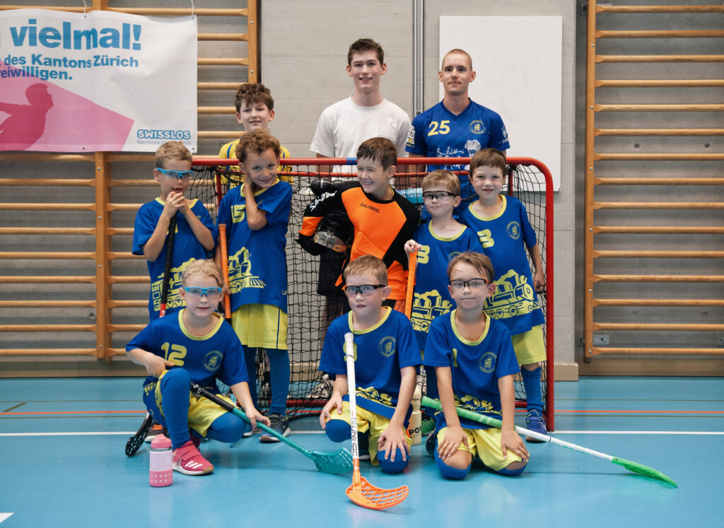Mannschaftsfoto Unihockeyschule